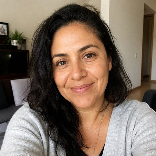 <em>Camila Fuentes</em>