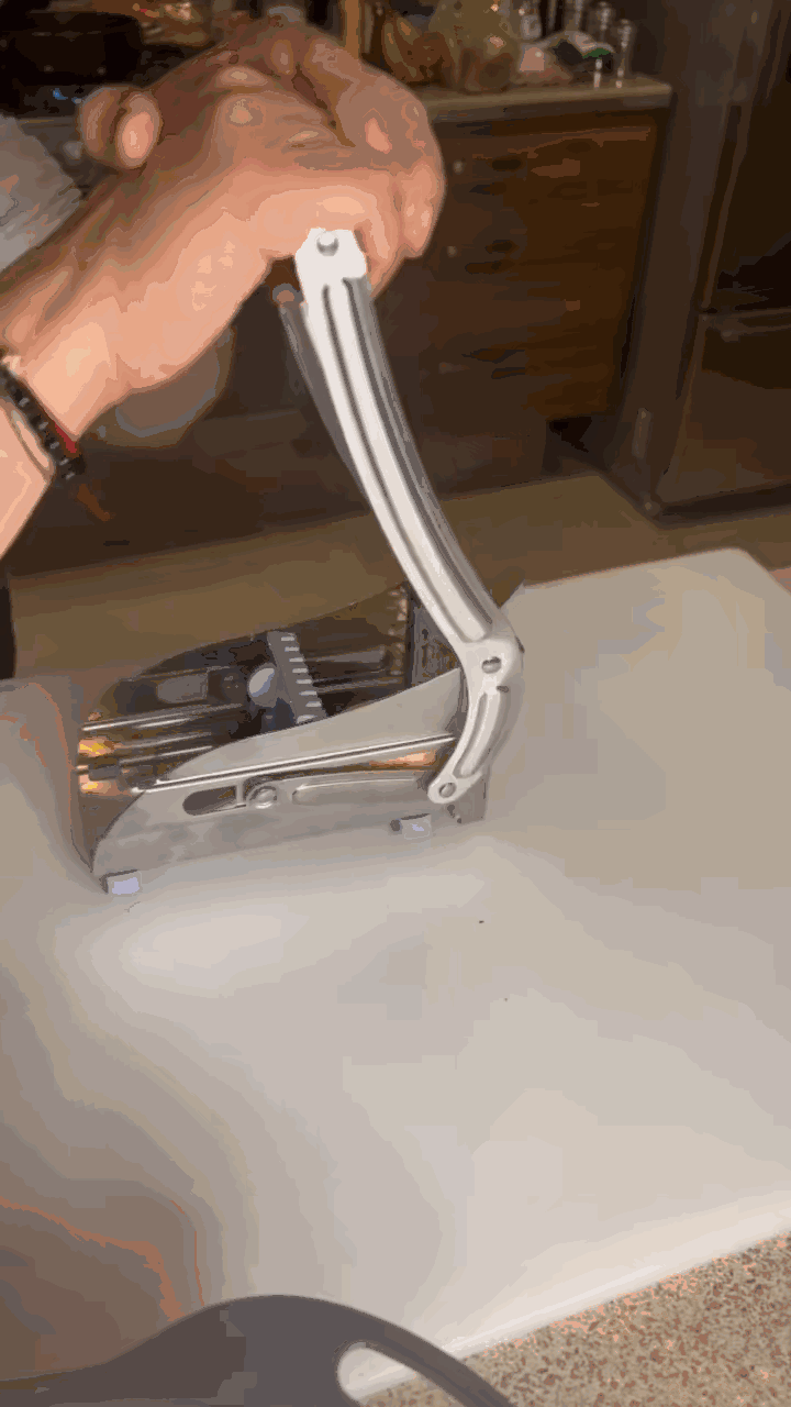 cop-1020-gif2.gif