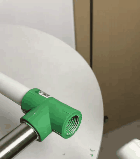 roscador-pvc-gif-2.gif