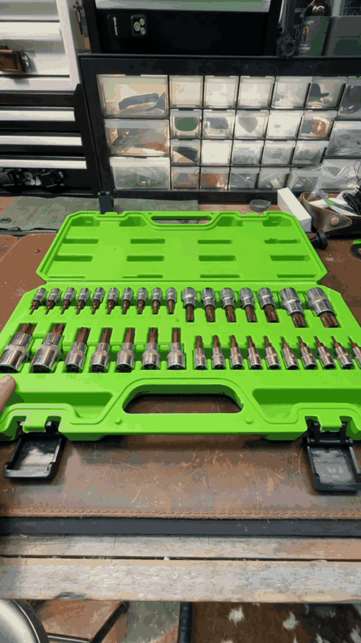 torx-gif-3.gif