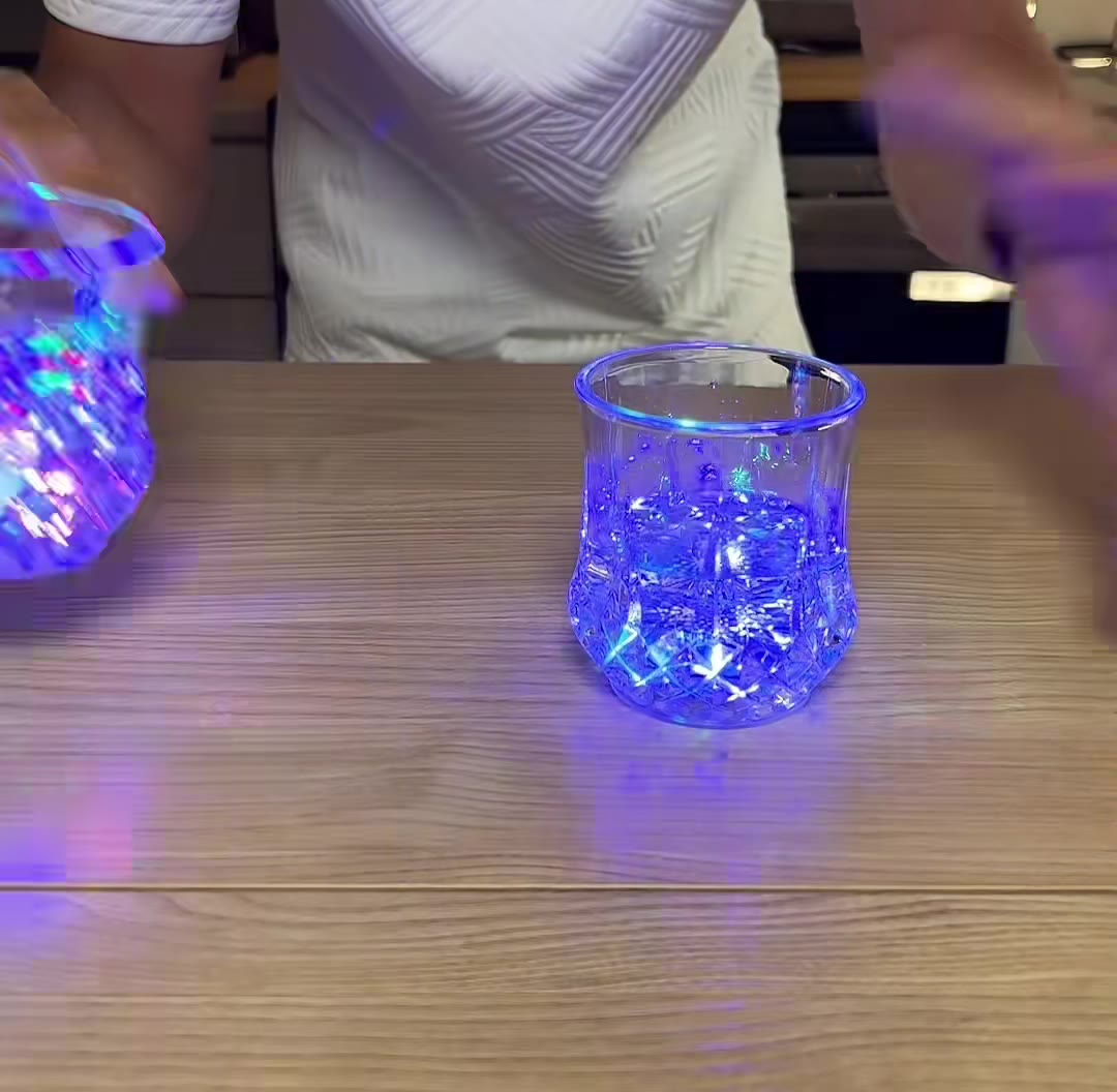 vaso-led-liquido-foto-1.jpg