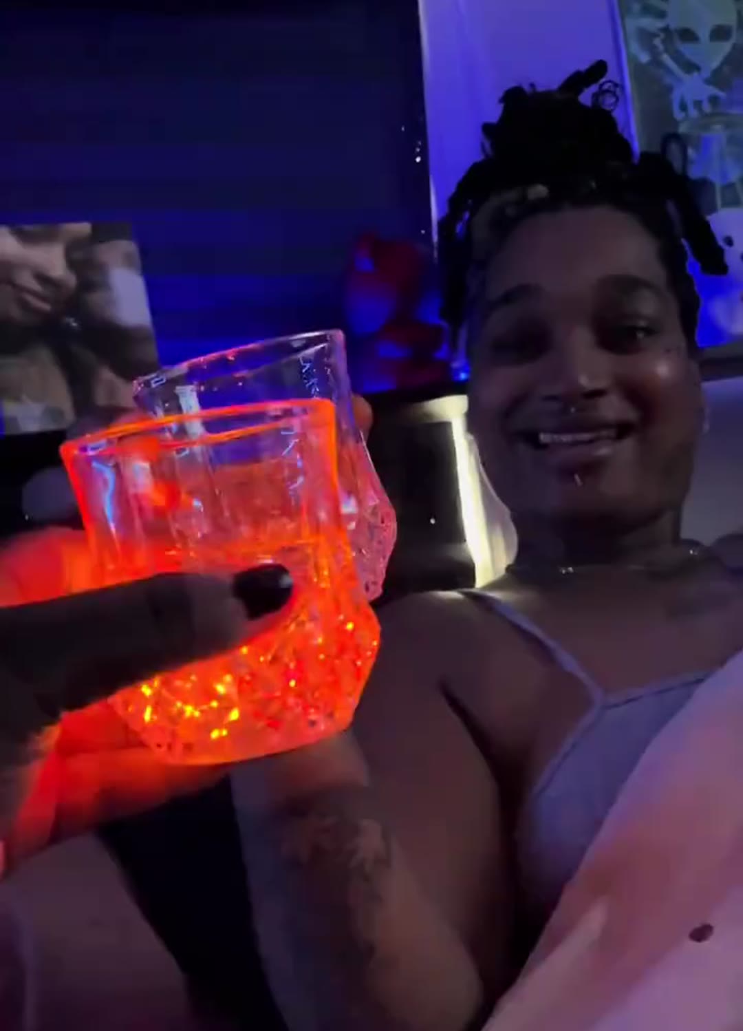 vaso-led-liquido-foto-3.jpg